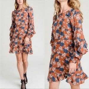 HP!🎉 Rust Floral Mini Dress 🧡